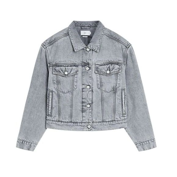 Free People x CLOSED Elin Cropped Organic Cotton Denim Trucker Jacket - Picture 5 of 12